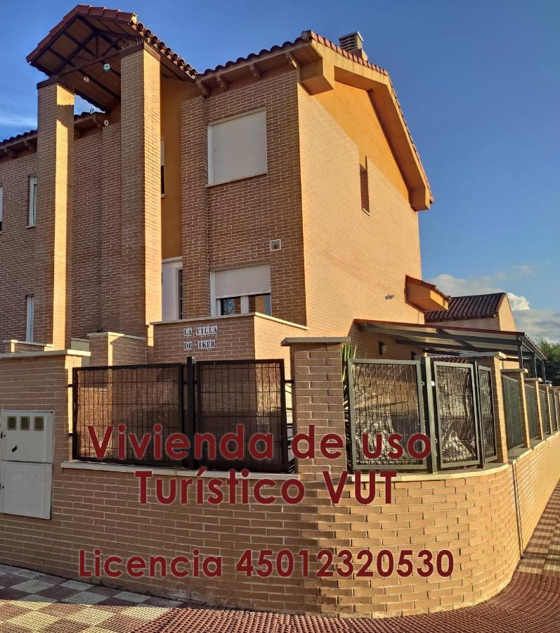 "La Villa De Iker" Con Chimenea, Barbacoa Y A 10 Mint De "Puy Du Fou" Argés エクステリア 写真